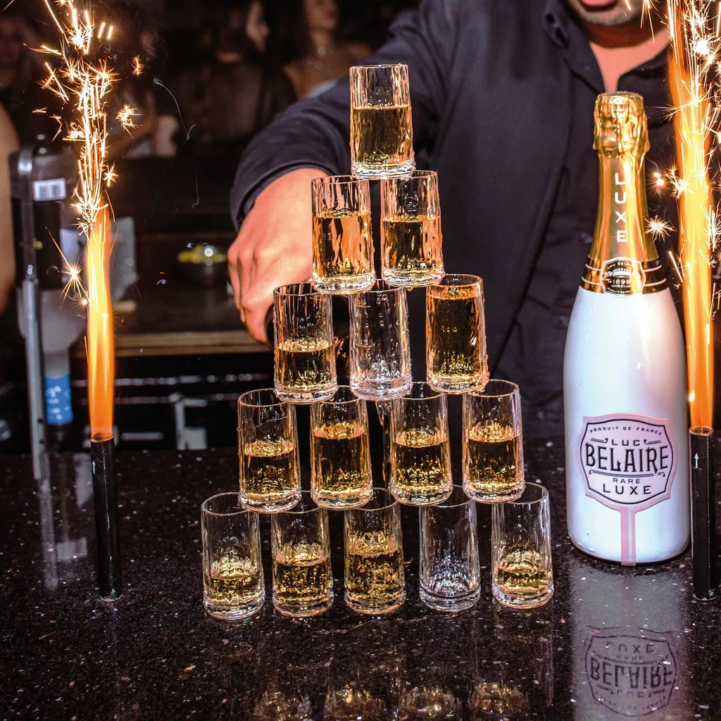 Koziol - Superglas Club No. 07 Schnapsglas 40 Ml 4er Set 6 Koziol - Superglas Club No. 07 Schnapsglas 40 Ml 4er Set – Bild 6