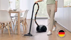 Bosch Serie 2 BGLS2CHAMP Bodenstaubsauger, Zylinder-Vakuum, Trocken, Staubbeutel, Hygienefilter, Filterung, 80 DB 11 Bosch Serie 2 BGLS2CHAMP Bodenstaubsauger, Zylinder-Vakuum, Trocken, Staubbeutel, Hygienefilter, Filterung, 80 DB -Haushalts Verkauf 0a99ed79001ef31a2e887371c532e2d8