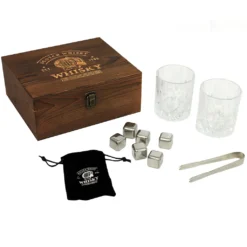 Whisky Geschenk-Set Mit 2 Gläsern, Eiswürfeln Aus Edelstahl, Zange, Samtbeutel In Einer Schönen Holzbox 17 Whisky Geschenk-Set Mit 2 Gläsern, Eiswürfeln Aus Edelstahl, Zange, Samtbeutel In Einer Schönen Holzbox -Haushalts Verkauf 1ab0093b20b8d2628398cc36375a66fb