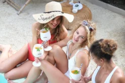 Batida De Coco 6er Set Glas Mangaroca - Weiß Bachelor Weinglas Ballonglas 6 Stück -Haushalts Verkauf 210a526d0400fc769651dde93b6e7687