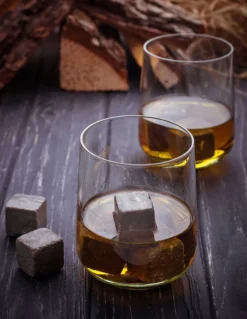 Echos 4er Whisky Steine Set Aus Granit | Wieder Verwendbar | Im Hochwertigem Stoffbeutel | 7 Echos 4er Whisky Steine Set Aus Granit | Wieder Verwendbar | Im Hochwertigem Stoffbeutel | -Haushalts Verkauf 219bb78da1e6b8272ee881864eda4b44