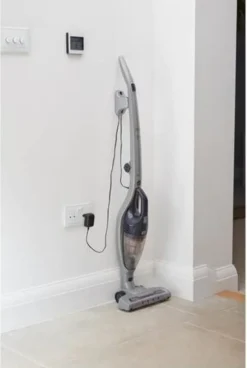 Black & Decker Akkusauger SVB520JW 2in1 Boden- Und Handsauger, 18 Volt 8 Black & Decker Akkusauger SVB520JW 2in1 Boden- Und Handsauger, 18 Volt -Haushalts Verkauf 3bde375766450b6160ab83cb97f52186