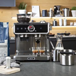 BEEM ESPRESSO-GRIND-PROFESSION Espresso-Siebträgermaschine Mit Mahlwerk + 1x ESPRESSO PERFETTO Ganze Bohne + 1x CAFÉ CREMA Ganze Bohne Espressomaschine Siebträger Maschine Barista Edelstahl Mit Mahlwerk Inkl Kaffee 22 BEEM ESPRESSO-GRIND-PROFESSION Espresso-Siebträgermaschine Mit Mahlwerk + 1x ESPRESSO PERFETTO Ganze Bohne + 1x CAFÉ CREMA Ganze Bohne Espressomaschine Siebträger Maschine Barista Edelstahl Mit Mahlwerk Inkl Kaffee -Haushalts Verkauf 3f0b0d81d76f171d0975d6dc6b0b1f7c