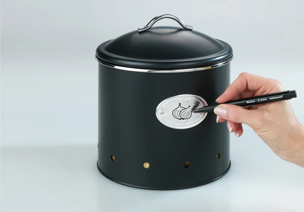 Wenko Aufbewahrungsdose Nero Mit Löchern 4 L 3 Wenko Aufbewahrungsdose Nero Mit Löchern 4 L – Bild 3