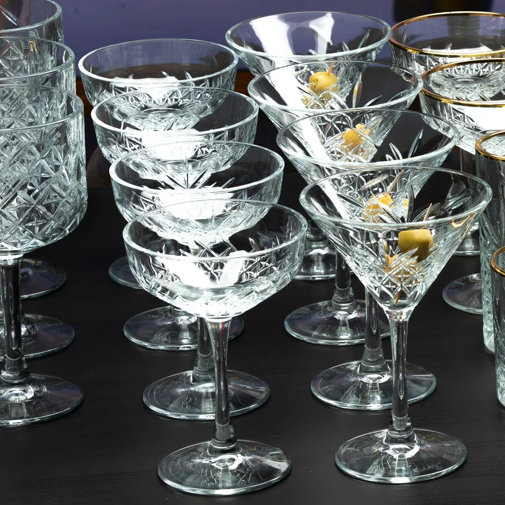 Pasabahce Martiniglas Timeless 23cl - 4 Stück 12 Pasabahce Martiniglas Timeless 23cl - 4 Stück – Bild 12