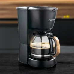 Bestron Filter-Kaffeemaschine Für 10 Tassen Kaffee, Inkl. 1,5 Liter Glaskanne, Permanentfilter & Warmhalteplatte, 1.000 Watt, Black & Wood-Design, Farbe: Schwarz / Holz 13 Bestron Filter-Kaffeemaschine Für 10 Tassen Kaffee, Inkl. 1,5 Liter Glaskanne, Permanentfilter & Warmhalteplatte, 1.000 Watt, Black & Wood-Design, Farbe: Schwarz / Holz -Haushalts Verkauf 8e728bce31eff8c8235c0b81692079ae