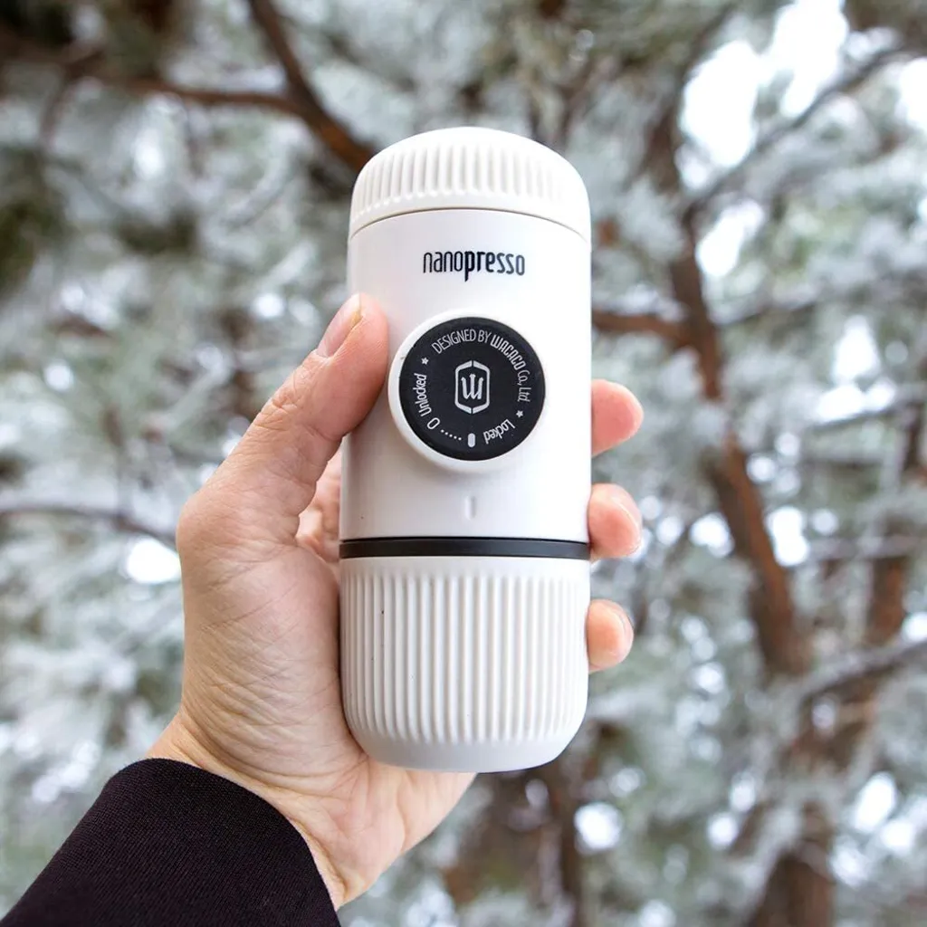 WACACO Nanopresso Tragbare Espressomaschine, Mit Nanopresso-Etui, Upgrade-Version Von Minipresso, Reisekaffeemaschine, Kaffee-To-Go, Manuell Betrieben, Weiß, Nachhaltig 2 WACACO Nanopresso Tragbare Espressomaschine, Mit Nanopresso-Etui, Upgrade-Version Von Minipresso, Reisekaffeemaschine, Kaffee-To-Go, Manuell Betrieben, Weiß, Nachhaltig – Bild 2