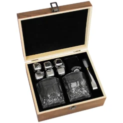 Whisky Geschenk-Set Mit 2 Gläsern, Eiswürfeln Aus Edelstahl, Zange, Samtbeutel In Einer Schönen Holzbox 19 Whisky Geschenk-Set Mit 2 Gläsern, Eiswürfeln Aus Edelstahl, Zange, Samtbeutel In Einer Schönen Holzbox -Haushalts Verkauf a7370374f663eab5310c55346d82fcaa
