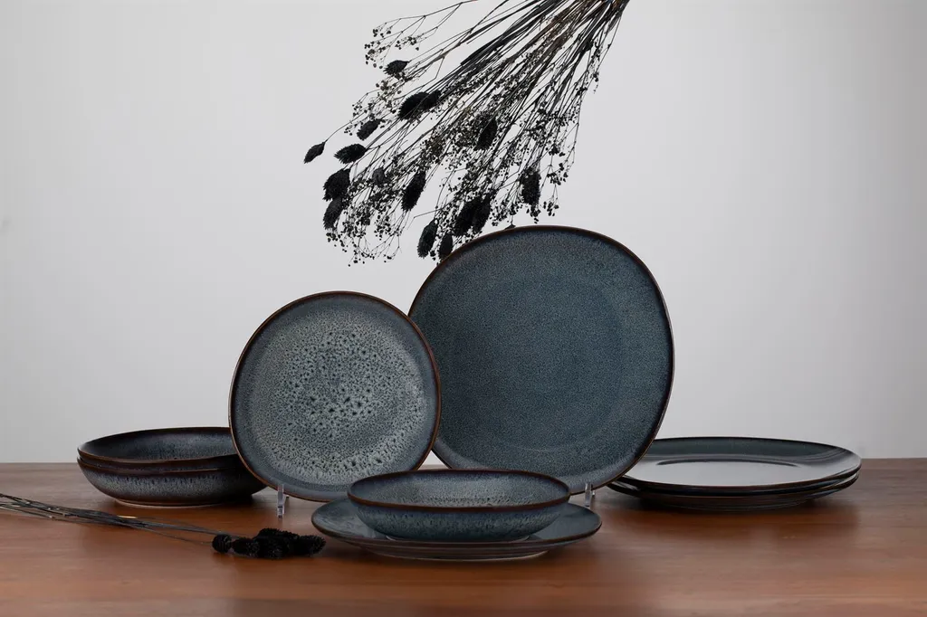 Like. By Villeroy & Boch Lave Gris Tafelservice Für 4 Personen 8-teilig 1 Like. By Villeroy & Boch Lave Gris Tafelservice Für 4 Personen 8-teilig