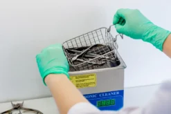 KaiserRein Ultraschallreiniger Konzentrat Flüssig 2x1 L Ultraschall Reinigungsmittel Reiniger Für Ultraschallgerät Zur Profi Reinigung Von Schmuck, Brillen 12 KaiserRein Ultraschallreiniger Konzentrat Flüssig 2x1 L Ultraschall Reinigungsmittel Reiniger Für Ultraschallgerät Zur Profi Reinigung Von Schmuck, Brillen -Haushalts Verkauf da8b96e2868181646460aedcd638ff35