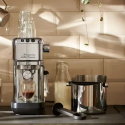 Tchibo Knock-Box Abklopfschale, Für Siebträger Espressomaschine, Zur Leichten Entsorgung Des Feuchten Kaffeesatzes, Silber / Schwarz, Edelstahl Und Gummi -Haushalts Verkauf db6b8c4c6e5743f611d8f8bf1f8e9a65